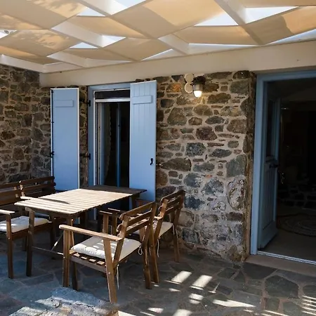 Aquablusyros 2 Posidhonia (Syros)