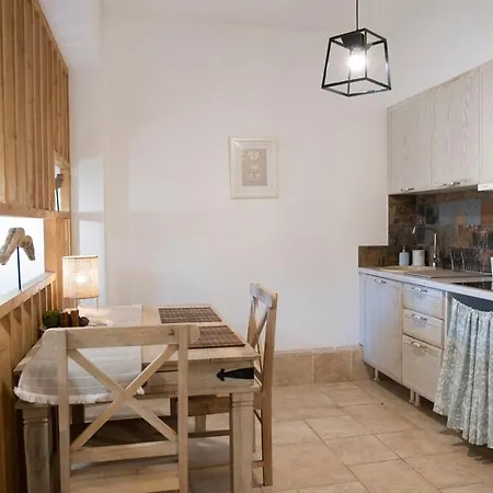 Aquablusyros 2 Apartment *