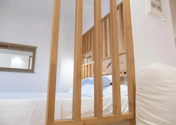 Aquablusyros 2 * Posidhonia (Syros)