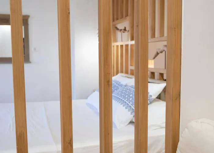 Apartment Aquablusyros 2 *